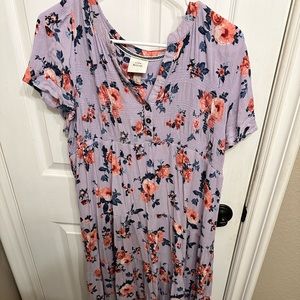 Cute lavender maxi dress 💕